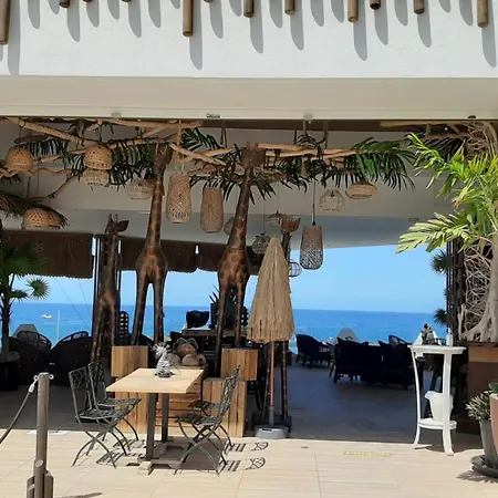 Apartment With Sea View Near The